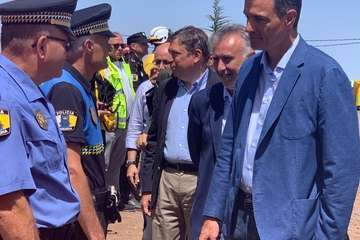 El incendio de la cumbre de Gran Canaria en su sexta jornada (Foto TA, EFE, Acfi Press y otros)