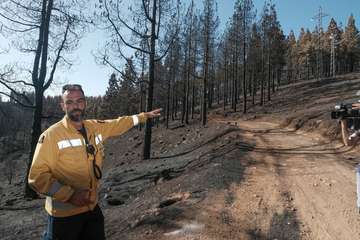 El jefe de Emergencias del Cabildo de Gran Canaria, Federico Trillo, explicó este jueves el desarrollo del último fuego que afectó a la Isla (Foto TA)