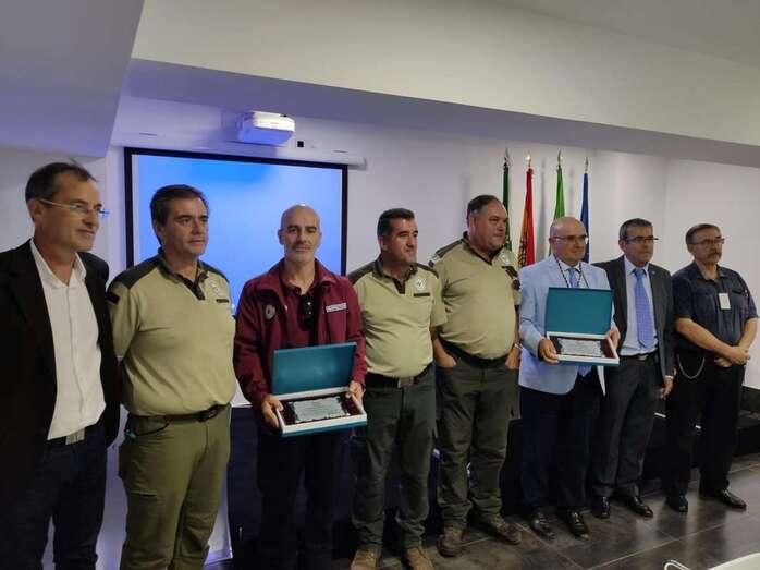 Imagen de la entrega del reconocimiento (Foto TA)