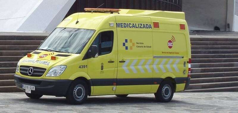 Ambulancia medicalizada del SUC (Foto TA)