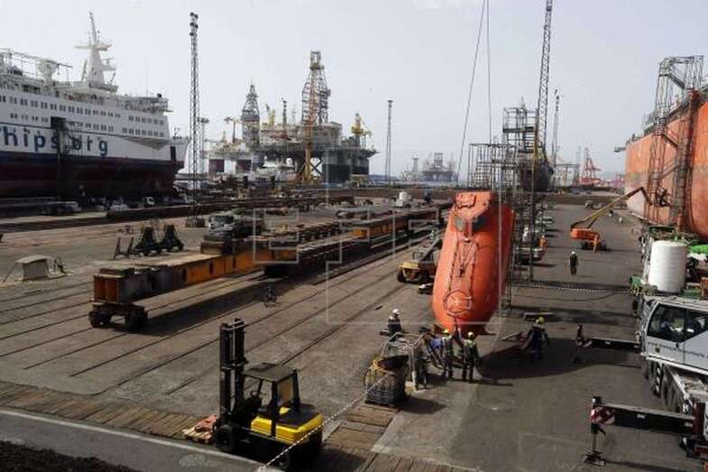 Imagen de archivo de las instalaciones de Astican en el Puerto de La Luz (Foto Efe / Elvira Urquijo A.)