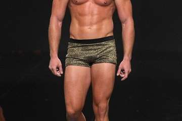 Diez marcas canarias de jóvenes diseñadores, ocho de Gran Canaria, una de La Palma y otra de Tenerife, abren el primer día de desfile (Foto TA)