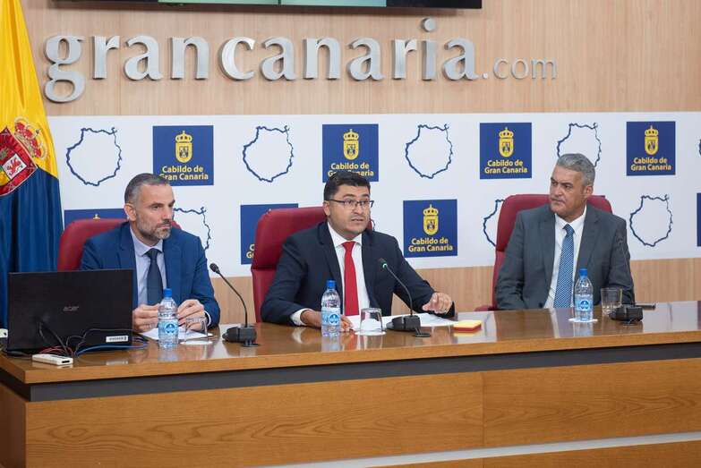 Presentación del dispositivo especial (Foto TA)