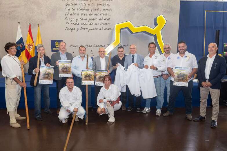 Decenas de empresas participan con sus productos y servicios en una atractiva lista de sorteos (Foto TA)