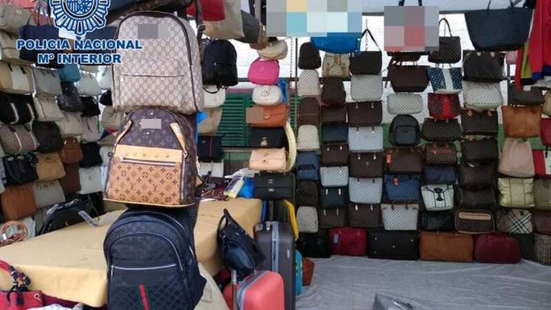 Material falsificado (Foto TA)