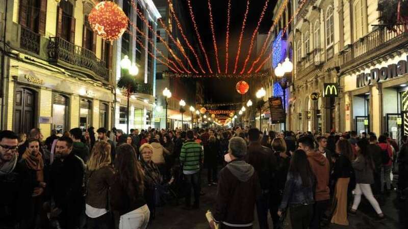 Imagen de archivo de la noche de Reyes en la calle Triana (Foto Canarias7)