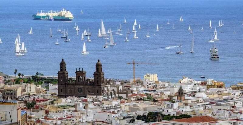 Momento de la partida de la regata (Foto EFE/Ángel Medina)