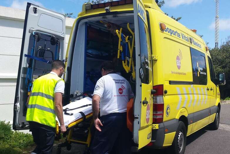 Imagen de archivo de una ambulancia del SUC (Foto TA)