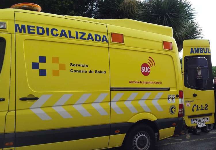 Imagen de archivo de una ambulancia medicalizada del SUC (Foto TA)