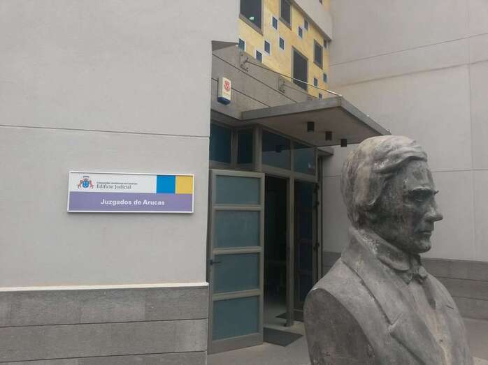 Imagen de los Juzgados de Arucas (Foto Francisco Javier Toledo)