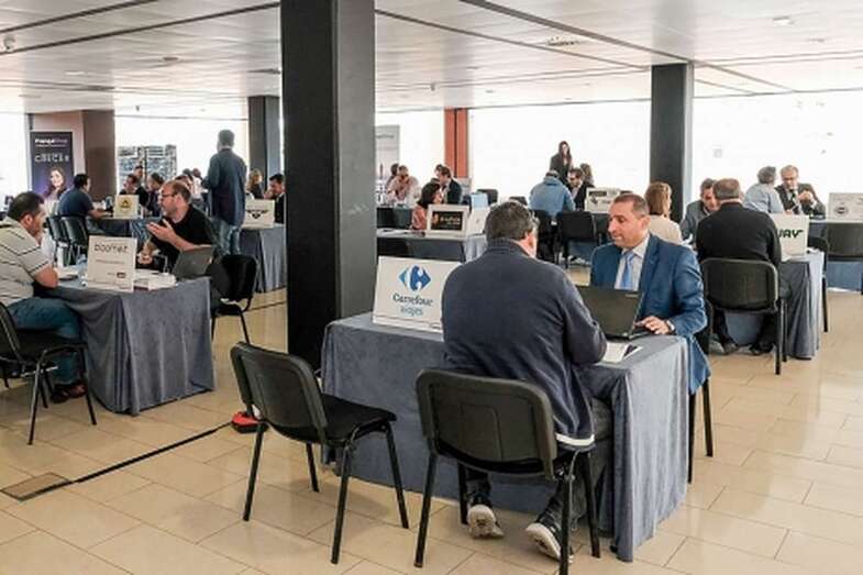 Este año el Banco Sabadell y la inmobiliaria Aliseda ofrecieron un asesoramiento financiero por primera vez (Foto TA)