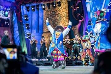 La murga teldense Los Nietos de SaryMánchez vuelve a triunfar en el Carnaval capitalino (Foto TA y Lpcarnaval)