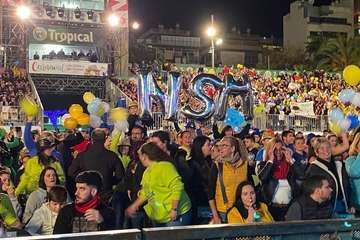 La murga teldense Los Nietos de SaryMánchez vuelve a triunfar en el Carnaval capitalino (Foto TA y Lpcarnaval)