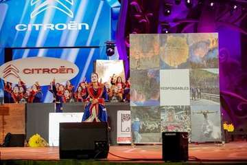 La murga teldense Los Nietos de SaryMánchez vuelve a triunfar en el Carnaval capitalino (Foto TA y Lpcarnaval)