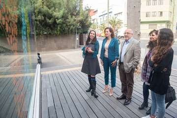  El Cabildo iza la bandera feminista (Foto TA)