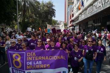 Marcha imparable por la igualdad en la capital grancanaria (Foto Antonio Alí y TA)