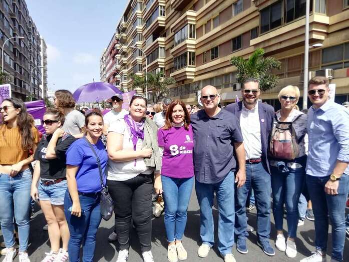 Marcha feminista de este domingo por las calles de la capital grancanaria (Foto TA)