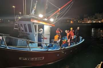 Búsqueda de la cuarta persona que estaba en apuros en aguas de Agaete (Foto TA)
