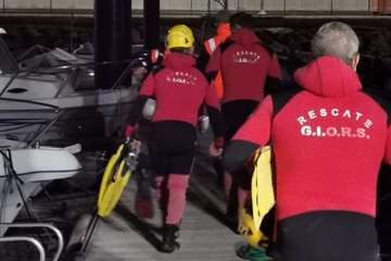 Búsqueda de la cuarta persona que estaba en apuros en aguas de Agaete (Foto TA)