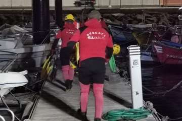 Búsqueda de la cuarta persona que estaba en apuros en aguas de Agaete (Foto TA)