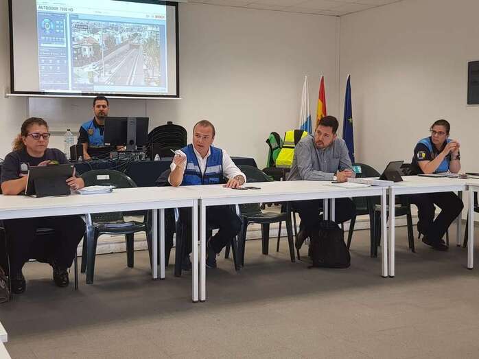 Reunión del Centro de Emergencias Municipal (Foto TA)