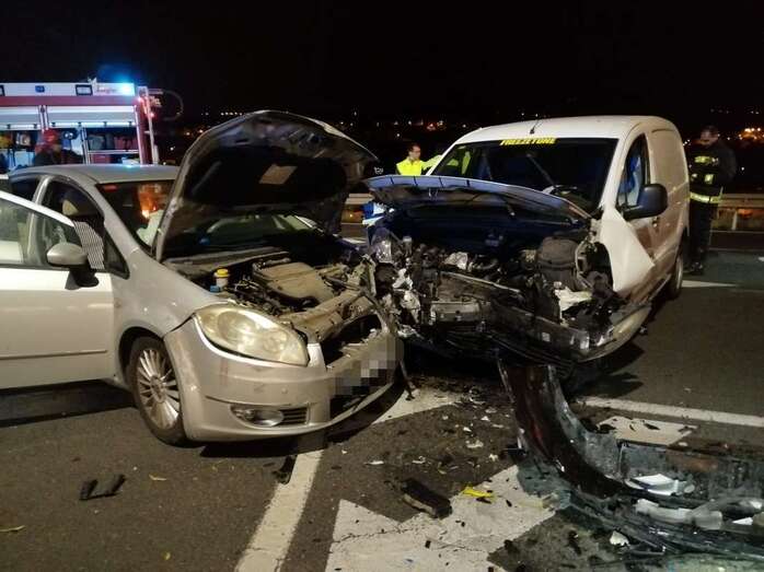 Entrada al barrio de Lomo Cuesta Ramón desde la antigua carretera de Jinámar (Foto TA)