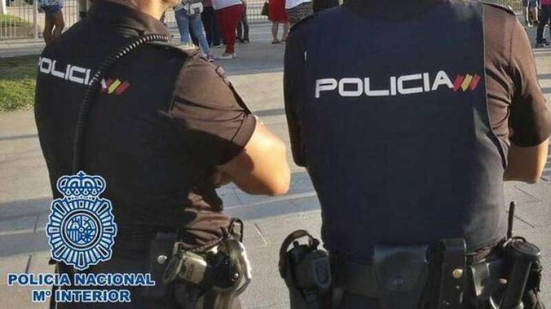 Agentes de la Policía Nacional (Foto TA)