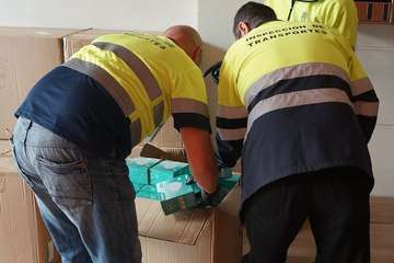 El sector del transporte de Gran Canaria comienza a recibir mascarillas (Foto Acfi Press)