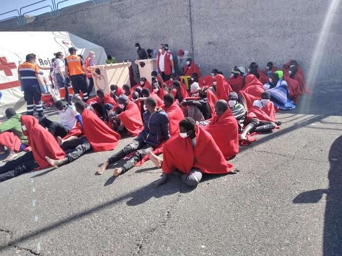 Los inmigrantes rescatados (Foto TA)