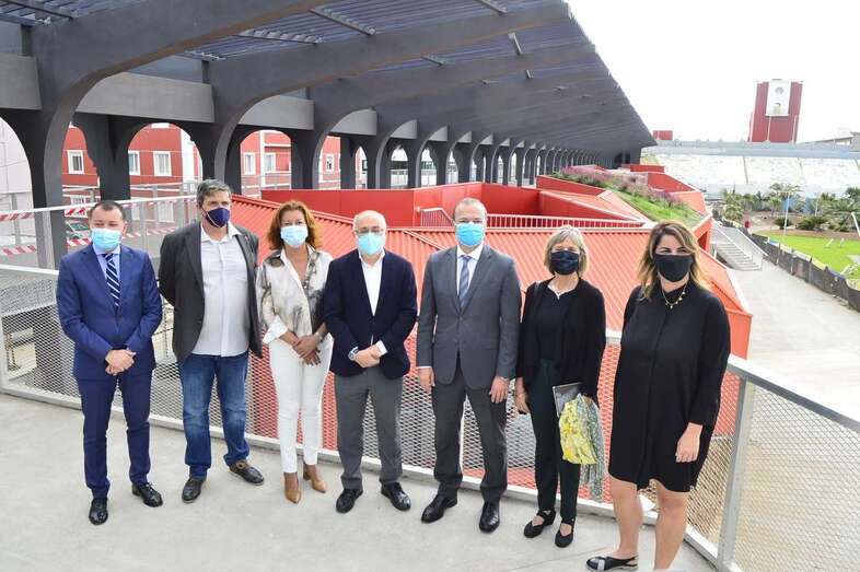 El presidente del Cabildo, Antonio Morales, y el alcalde de la capital grancanaria, Augusto Hidalgo, presentaron este miércoles el proyecto (Foto TA)