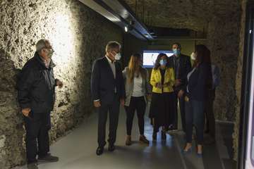Gran Canaria inaugura la réplica de la cueva de Risco Caído (Foto Acfi Press)