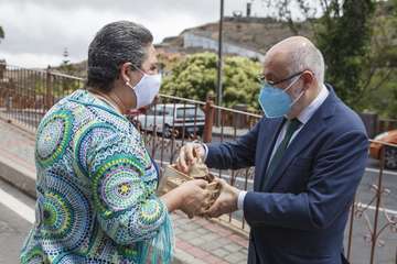 Gran Canaria inaugura la réplica de la cueva de Risco Caído (Foto Acfi Press)