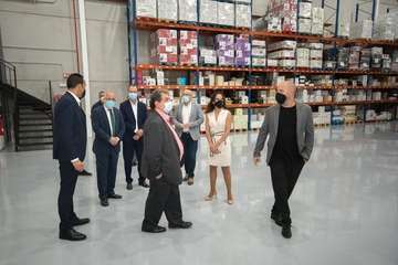 La Cava de Piñero, una vinoteca de vanguardia, abre sus puertas en la Isla/TA.