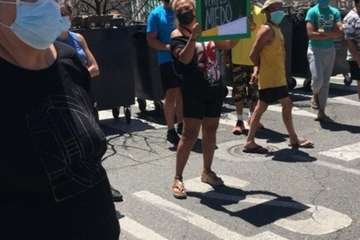 Vecinos de Tunte plantan barricadas para impedir el alojamiento de inmigrantes/MA/CA y TA.