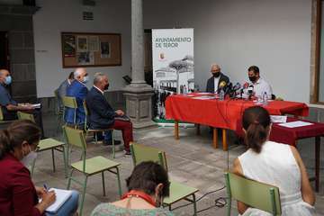 Presentación del programa de las fiestas del Pino 2020/Acfi Press.