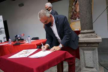 Presentación del programa de las fiestas del Pino 2020/Acfi Press.