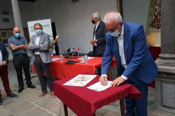 Presentación del programa de las fiestas del Pino 2020/Acfi Press.