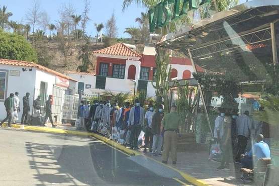 Madrid aloja los inmigrantes en un complejo turístico de Maspalomas/TA.