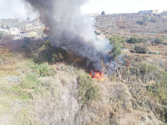 El un principio el fuego presentaba cierto potencial (Foto TA)