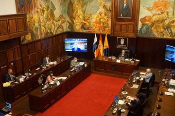 Pleno de Debate del Estado de la Isla, este jueves en el Cabildo grancanario/TA y Acfi Press.