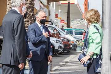 Visita de la reina Sofia al Banco de Alimentos de Las Palmas de Gran Canaria/Acfi Press.