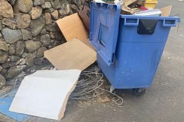  Malestar vecinal en Valsequillo por la acumulación de residuos en las calles/TA.