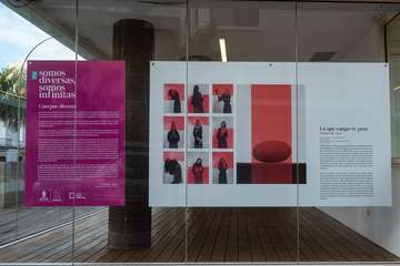 Exposición en el Cabildo para reflexionar sobre los estereotipos de género/TA.