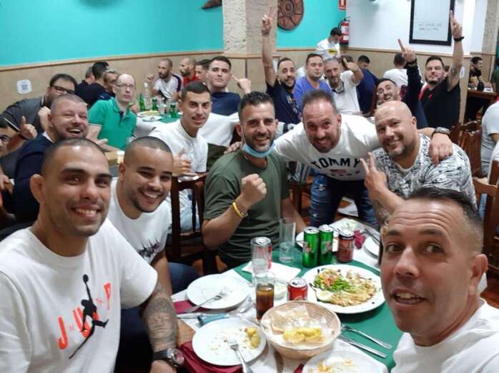 Imagen de la fiesta navideña divulgada por el grupo en sus redes sociales/TA.