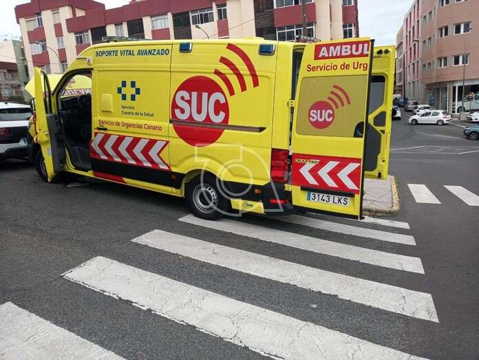 Ambulancia del SUC/TA.
