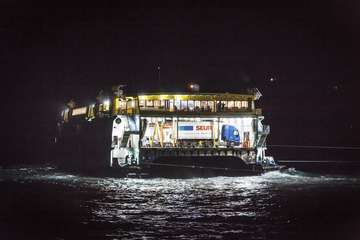  Continúa el operativo para desembarcar al pasaje del ferry en Agaete/Acfi Press.