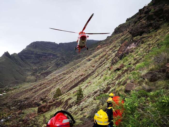 Intervención del helicóptero del GES/TA.
