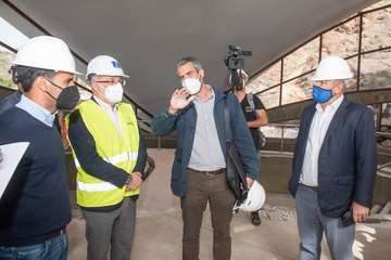 El presidente del Cabildo visita las obras de rehabilitación del Hotel Gloria Palace San Agustín/TA.