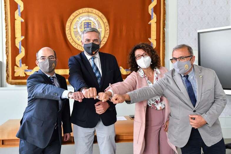 Miembros del nuevo equipo directivo de la ULPGC/TA.