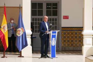 El delegado del Gobierno en Canarias preside la jura de 76 alumnos de la 35Âª promoción de la Escala Básica de la Policía Nacional/TA